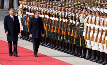 Макрон заплашва Китай с мита заради търговския дефицит