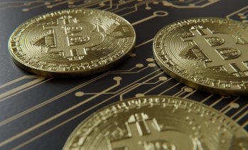 Д. Делчев: Криптоактивите на българските клиенти на борсата Binance не са под риск