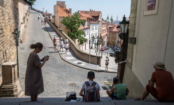 Чешките милиардери играят водеща роля в европейския сектор на сливания и придобивания