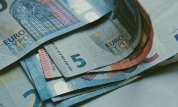  Разходите за пенсии се увеличават с 10% към юли