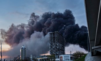 Украйна записа "голям шлем", удряйки 10-те най-големи рафинерии в Русия