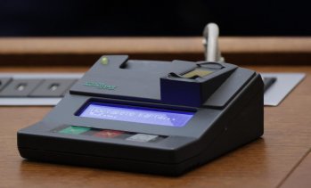 Парламентът прие на първо четене бюджета на ДОО