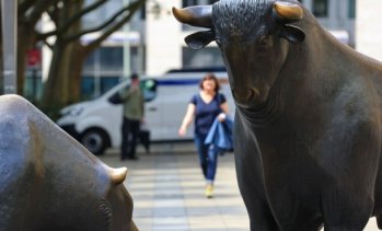 Анализатор: Корекцията на БФБ приключи