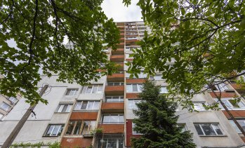 Сделките се забавят, но не и цените: Жилищата у нас продължават да поскъпват двуцифрено