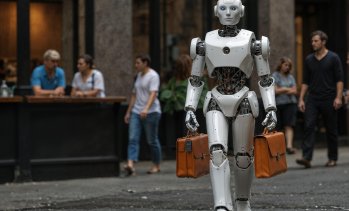 Ще се докажат ли хуманоидните роботи в реална производствена среда извън тестовете