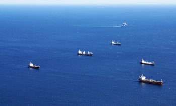 Северният морски път свива транзита Китай-Европа наполовина, но остава нишов