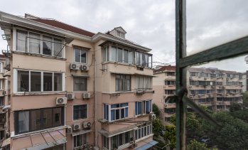 Търсенето в Китай на жилища в съветски стил показва ограниченията пред съживяването на пазара