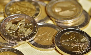 Ще влезе ли България в процедура по свръхдефицит, или може да я избегне?