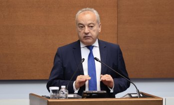 Гълъб Донев отново допусна корекции на данните за дефицита от 2025 г.