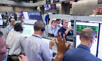 Nasdaq се насочва към седмичен спад заради производителите на чипове*