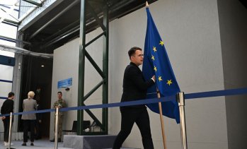 Скандалът с Могерини може да прати ЕС в най-тежката криза от десетилетия