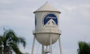 Paramount и щата Калифорния ще проведат разговори по придобиването на Warner Bros.