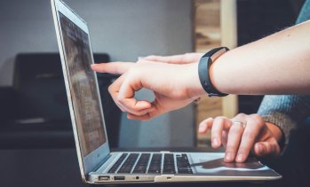 Дигиталният суверенитет: Фокусът на бизнеса се измества от бързи решения към стратегическо управление на риска