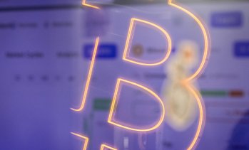 Биткойнът се опитва да постигне по-трайно възстановяване след последното поевтиняване