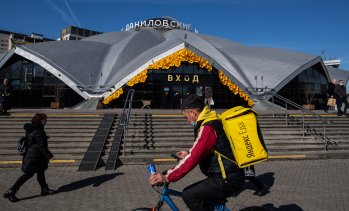 Украинските удари по центрове за данни може да са по-голям от очакваното проблем за Русия