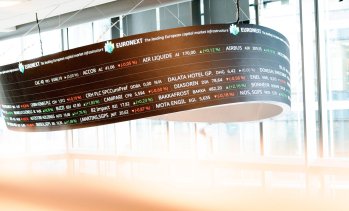 Охлаждането на британската инфлация тласна индекса FTSE 100 нагоре