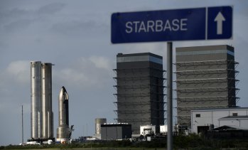 Документите за IPO-то на SpaceX разкриха загуба за 2 млрд. долара и здравата хватка на Мъск