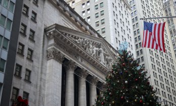 Разочароващият отчет на Oracle тласка S&P 500 надолу*