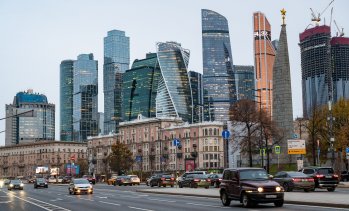Русия записа най-големия си месечен бюджетен излишък от една година