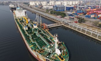 Цената на сорта Брент скочи над 85 долара за барел за първи път от месец*