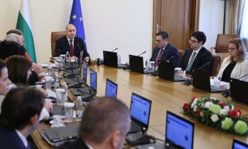 България няма да подкрепя финансово Украйна през тази година
