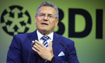 ЕС готви мерки за принудителна диверсификация на компаниите спрямо доставките от Китай