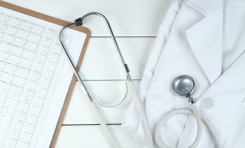 Подписан е рамковият договор за медицинските дейности до 2028 г.