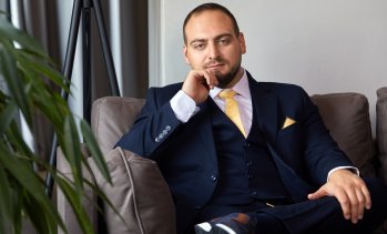 Борислав Дончев: AI създава лошо съдържание 100 пъти по-бързо. Google наказва точно това