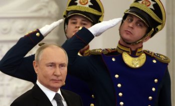 Путин обяви 32-часово примирие за Великден, Зеленски потвъди, че ще го спазва