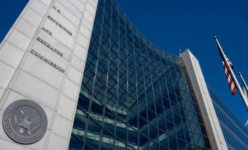 Върховният съд на САЩ тихомълком уби независимостта на борсовия регулатор