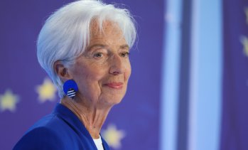 Лагард не изключва предсрочно напускане на ЕЦБ, за да влезе във френската политика