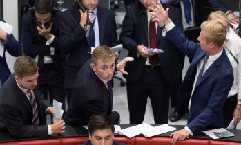 Икономическите страхове оцветиха в червено европейските борсови индекси