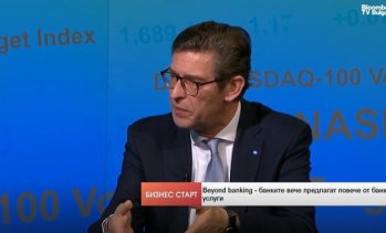 Кристоф Де Мил: В банкирането върви преход от мобилното към портфейлното и агентското