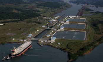 Истинското предизвикателство пред Панамския канал е водата, а не геополитиката