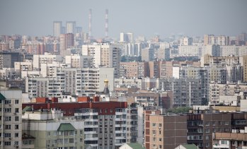 Спадът на строителството в Русия прави несигурни купувачите на жилища в Москва