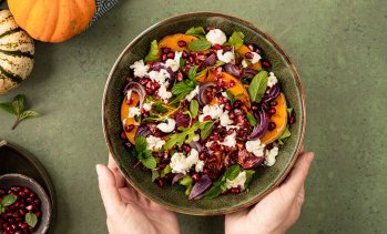 Най-вкусните есенни салати със сезонни продукти