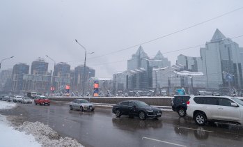 Войната в Иран подкрепя железопътния план на Казахстан за свързване на ЕС и Китай