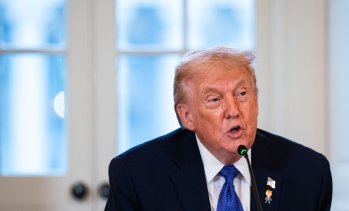 САЩ блокират претенции върху приходите от бъдещите продажби на венецуелски петрол