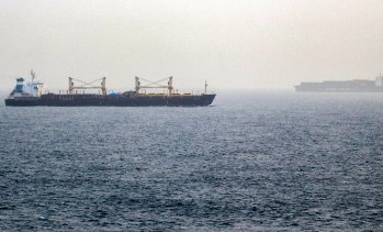 Световната търговия все повече зависи от сътресенията по ключови морски маршрути