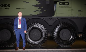 Производителят на танкове KNDS се готви за IPO във Франкфурт и Париж