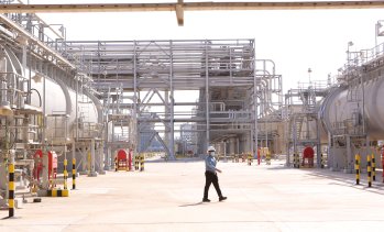 Saudi Aramco: Може да трябват две години, за да се възстановят световните запаси от петрол
