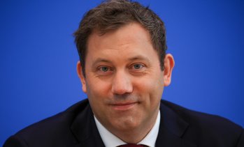 Германският финансов министър призова Китай за достъп до стратегически минерали