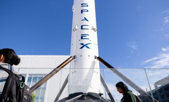 SpaceX е напът да изтрие 1 трлн. долара от стойността си спрямо историческия си връх