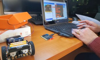 Практиката по проект &bdquo;Роботилница&ldquo; започна