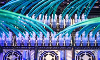 Super Micro прогнозира силни годишни приходи благодарение на центровете за данни