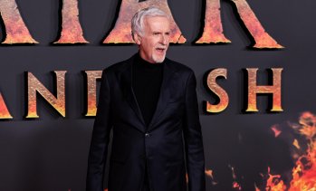 Дни преди премиерата на новия "Аватар" Джеймс Камерън стана едва петия режисьор милиардер