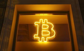 Биткойнът се готви за най-добрата си седмица от над две години