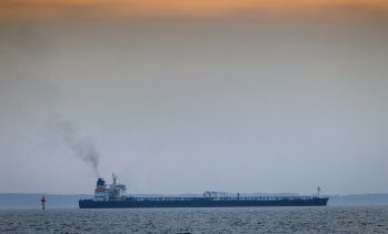 САЩ обмислят допълнителни мерки за ограничаване на приходите на Русия от енергия