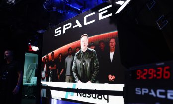 Инвеститорите на дребно започнаха с първите продажби на акции на SpaceX