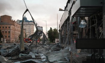 Тръмп опитва да изтъргува руската помощ за Иран, Киев отново е ударен с балистични ракети
